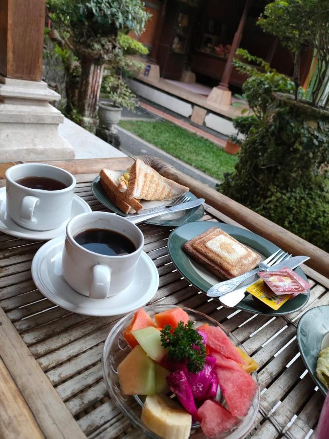 Dika Accommodation Ubud Buitenkant foto